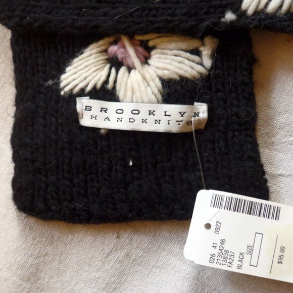 NWT Vintage Brooklyn Handknit Black Wool Scarf - Picture 9 of 10